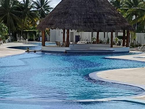 céntrico departamento a 15 minutos de la playa Y-203