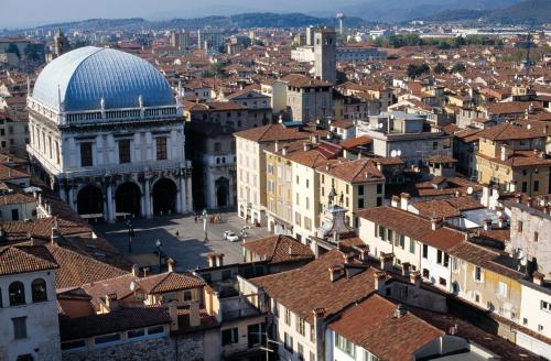 Hotel Ambasciatori - main image