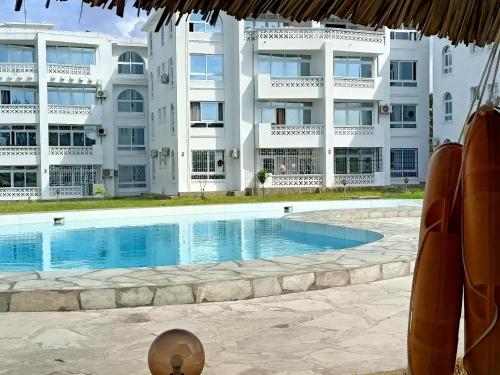 B&B Malindi - PahaliMzuri Kijani - 1 Bedroom Beach Apartment with Swimming Pool - Bed and Breakfast Malindi