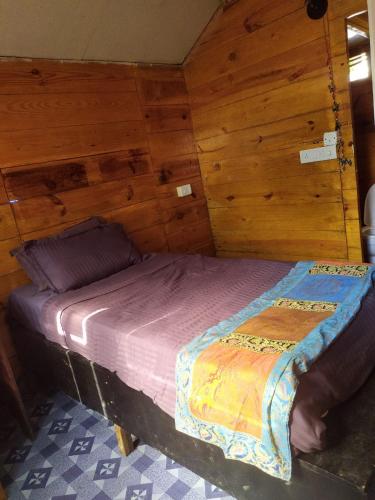 1 twin bed