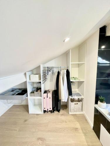 Defoy Getaway - Antibes