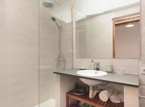 Authentic flat in Poble Sec - Paralelo - image 2