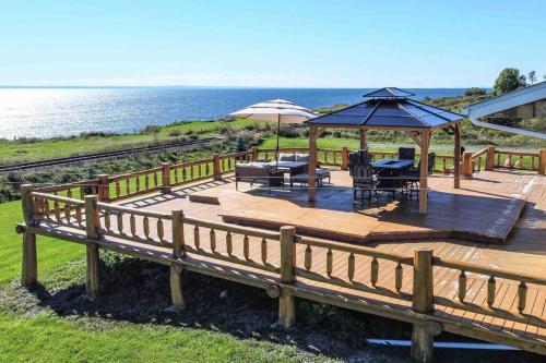 The Simeon - Upscale Bay Views by Doorbed in โบนาเวนเทอร์ (QC)