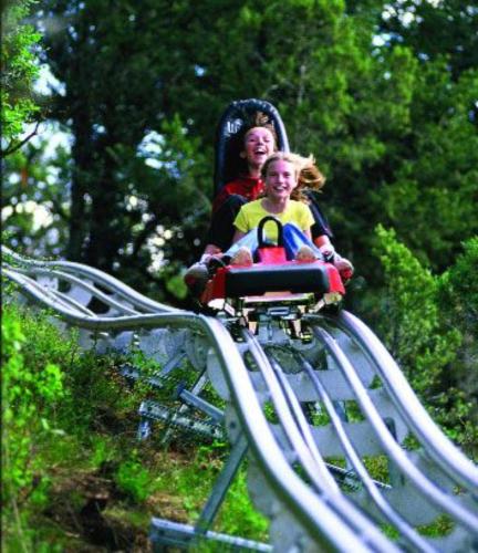 ملعب للأطفال, Disney Magic at Jiminy Mountain in Hancock