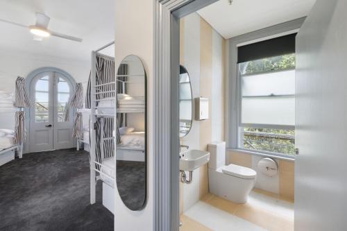The Pacific House Room Type - Bed in 10-Bed Deluxe Ensuite