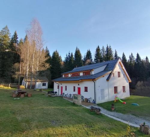 . Apartmány Na samotě