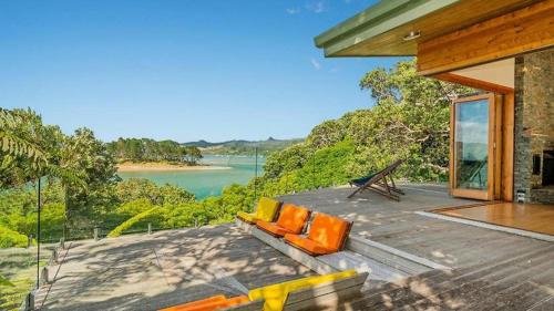 Hosts on the Coast Te Whare Rakau