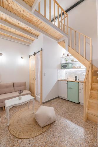 Stoa Kairi Loft A, Ateny