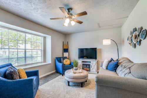 Mpressive Hideaway! in Grand Prairie, USA