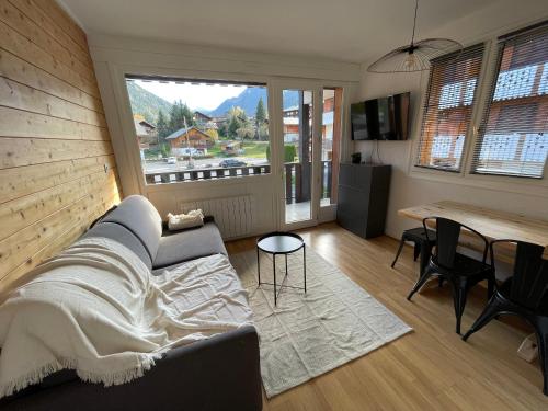 Bel appartement rénové, central et skis aux pieds Morzine