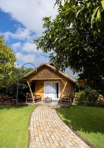 Viesnīcas āriene, AATHAVAN MATICHI ECO RESORT in Panhala