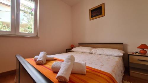 Apartment with Balcony image 10
