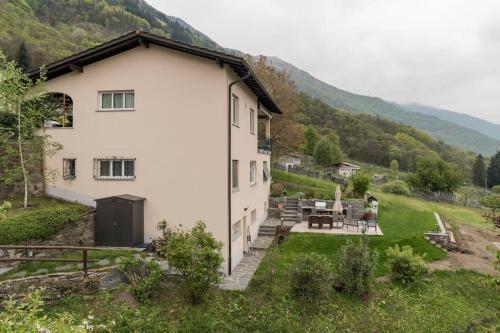  Ales Green in Camorino