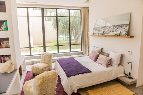 1 queen bed
