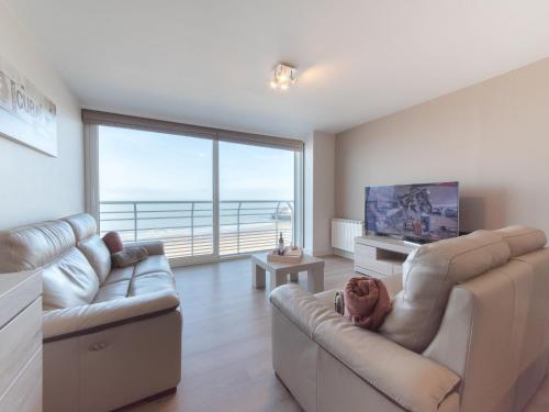 Apartment Beachhouse with parking by Interhome