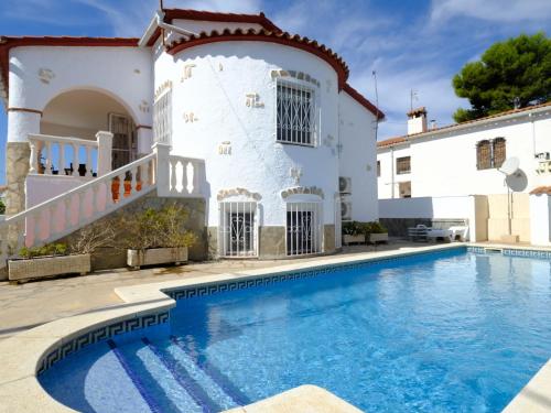 Villa Laura by Interhome