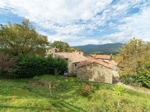  Holiday Home Il Feudo by Interhome in Poggioni