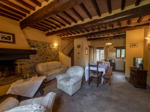 Holiday Home Il Feudo by Interhome in Poggioni
