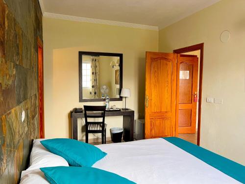 Hotel La Aldea Suites