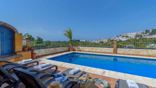 Villa Triana Nerja by Ruralidays