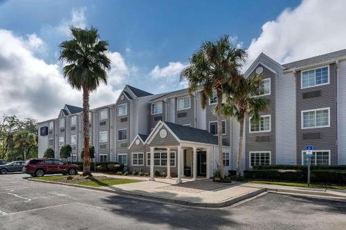 Jacksonville Plaza Hotel and Suites - image 13