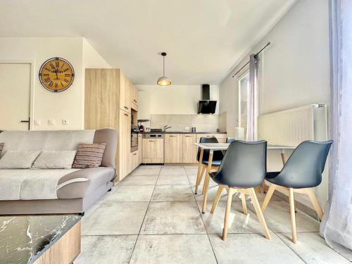 ZenBNB - Le Citadin - STUDIO - 2 minutes from the Train station