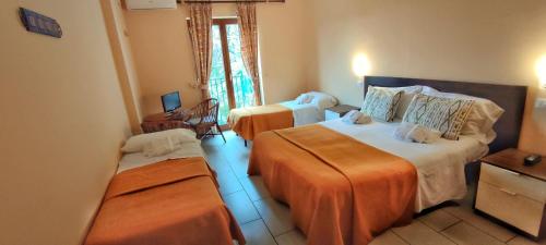Hotel Desiree - image 13
