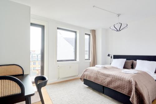 Stylish 2BR w Private Balcony in CPH City Centre