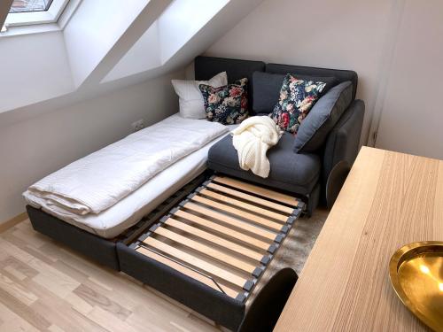 Apartment with Balcony image 10