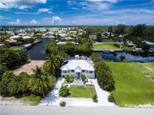 Dream Screened Lanai & Pool - Dream Screened Lanai in Saint James City