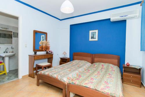 Dionysia's Apartments 4