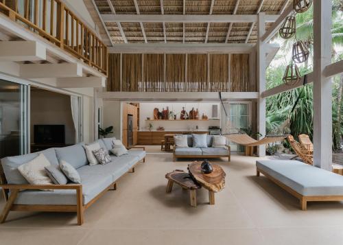 Oprema, Casa Arena Beachfront Property in Santa Teresa