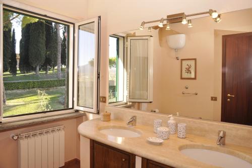 Bathroom, Villa Infinito in Magliano Sabina