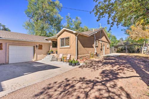 Family Colorado Springs Home about 2 Mi to Dtwn!