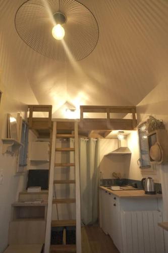 A LA BELLE ECORCE- tiny house in Meisaka