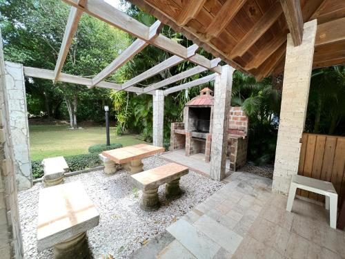 Bar/lounge, Villamorametro in Juan Dolio Town Center