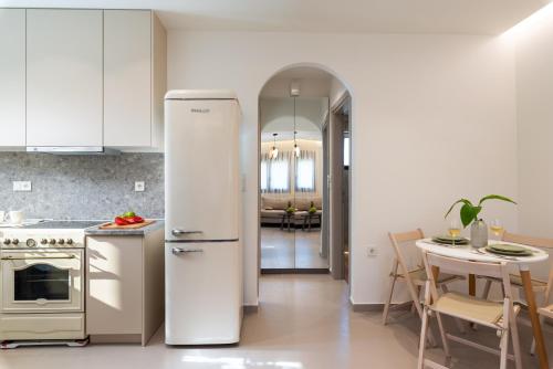 Kitchen, Anneta Studios in Syvota