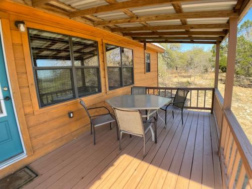 Walnut Canyon Cabins