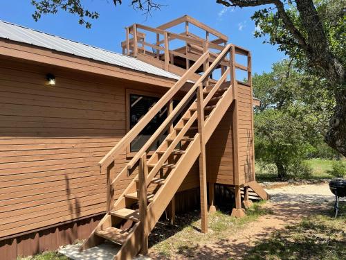 Walnut Canyon Cabins