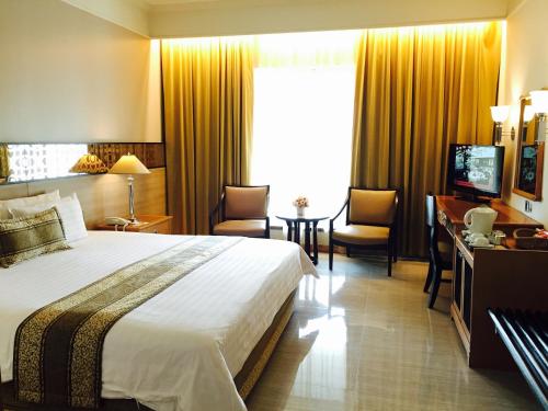 Superior Twin or Double Room room in Indra Regent Hotel