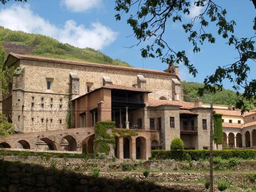 Hostal Yuste - main image