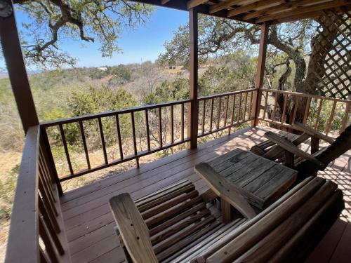 Walnut Canyon Cabins