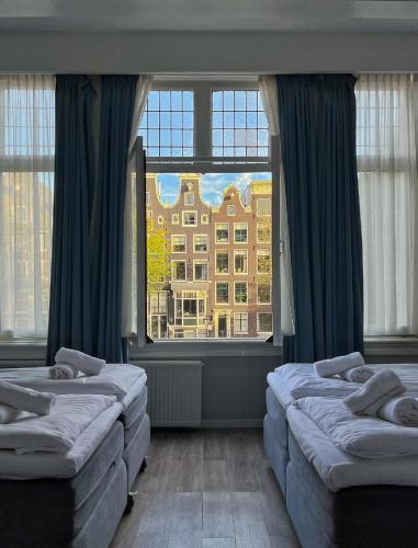 Facade Hotel Amsterdam - image 9