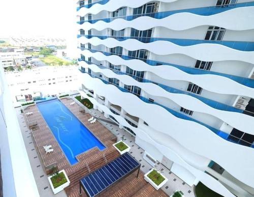 The Wave 2BR SEAVIEW - High Floor l Unifi The Wave 2BR SEAVIEW - High Floor l Unifi