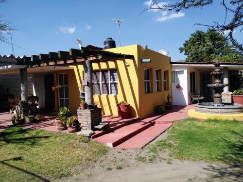 Finca Mc'Clau Teotihuacan, Casa residencial entera