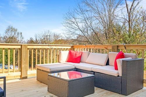 บริการและสิ่งอำนวยความสะดวก, Pet Friendly & Great Outdoor Space Close to Downtown in ฮิกซ์สัน (TN)