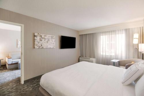 喷泉谷亨廷顿海滩万怡酒店 喷泉谷亨廷顿海滩万怡酒店