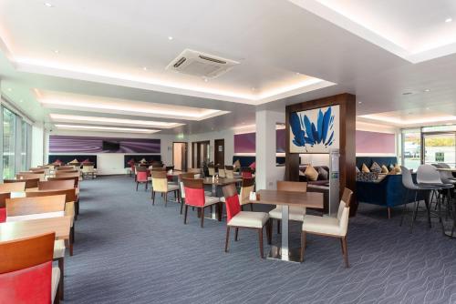ผับ/เลาจน์, Holiday Inn Express Burnley M65 Jct 10 By IHG in เบิร์นเลย์