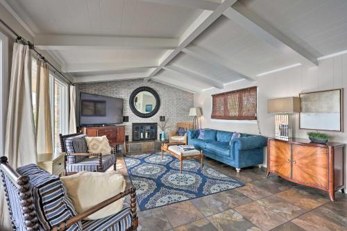 Lakefront Hot Springs Home with Hot Tub and Dock! - image 11