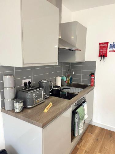 Cambridge Studios and Suites by Tas Accommodations in Cherry Hinton